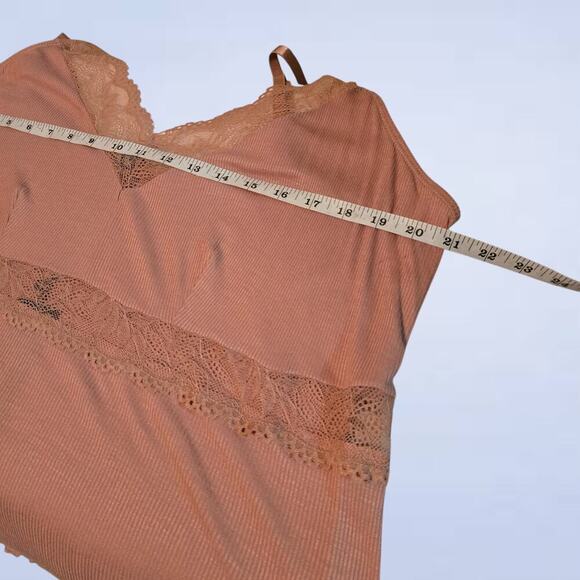 Vero Moda Kella 2-Piece Pyjama Set - Size 3X - Picture 9 of 13